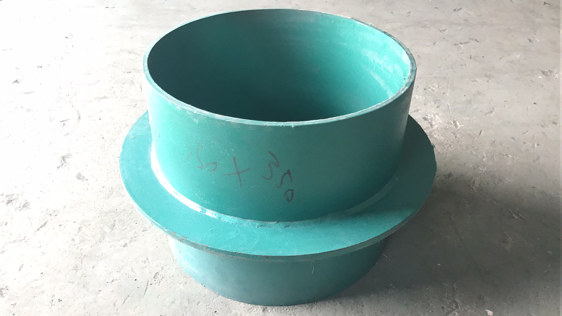 ���Է�ˮ�׹�